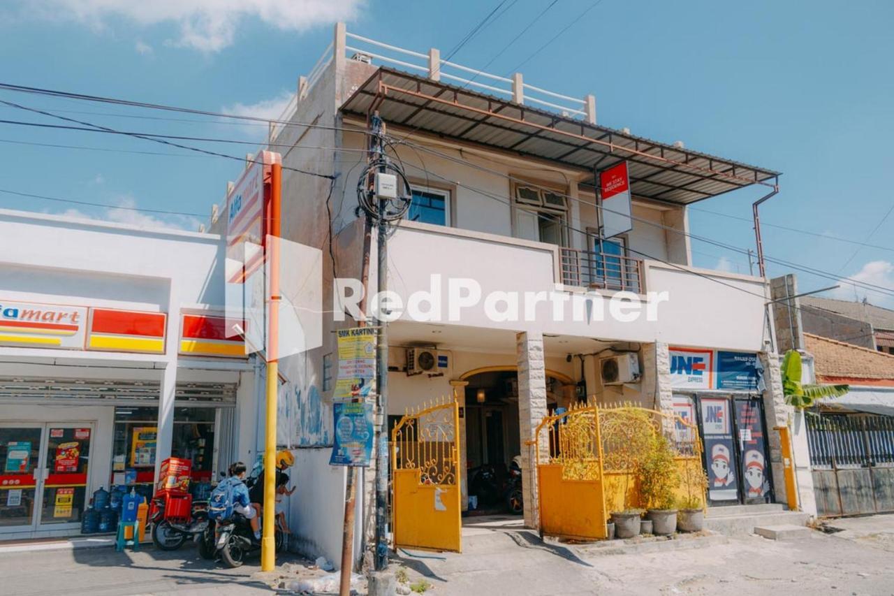 We Stay Residence Redpartner Surabaya Exterior foto