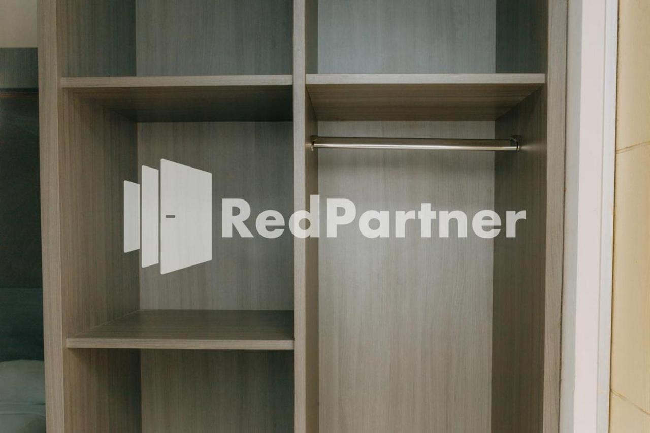 We Stay Residence Redpartner Surabaya Exterior foto